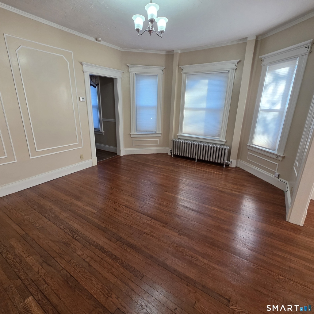 142 Oakland Terrace - Photo 9