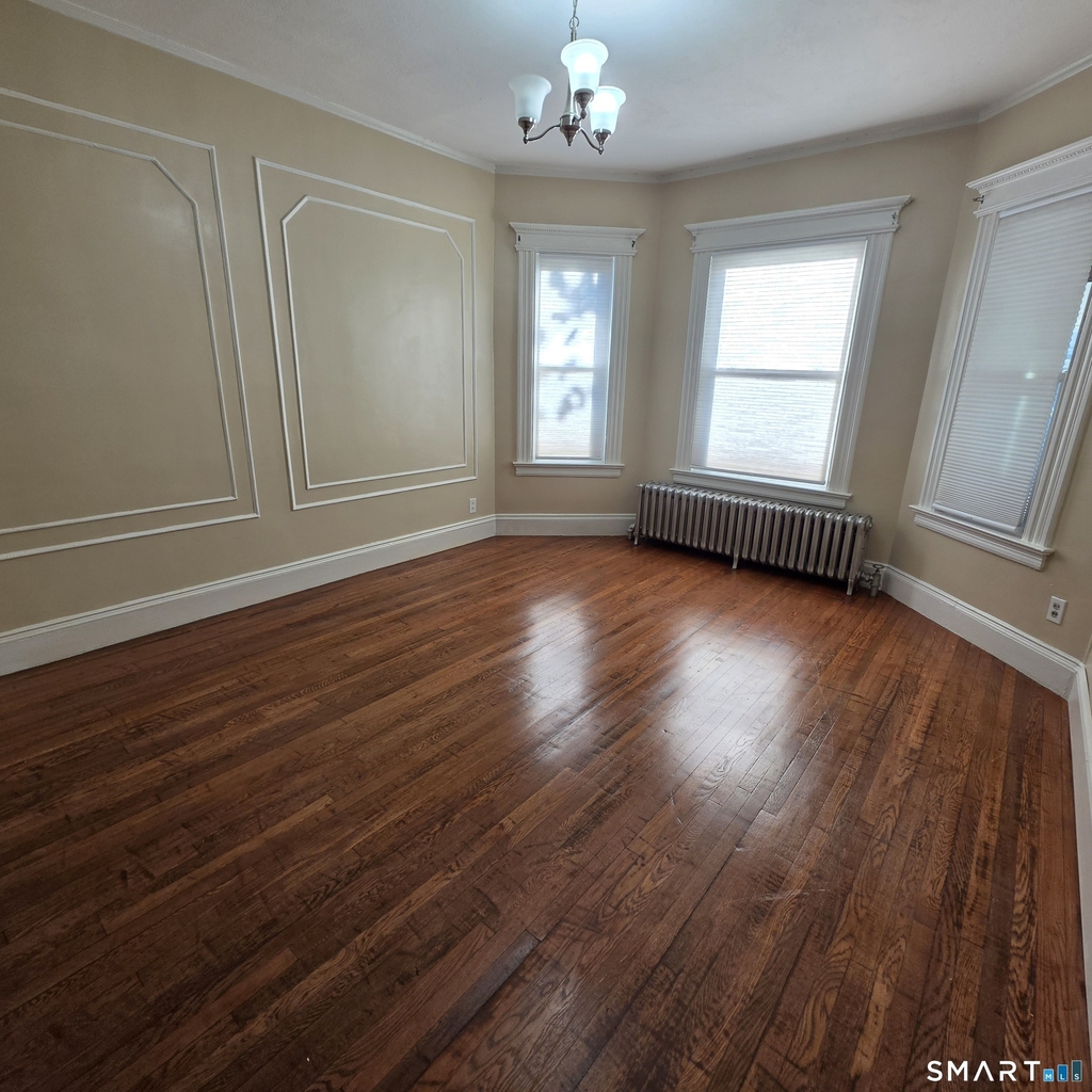 142 Oakland Terrace - Photo 10