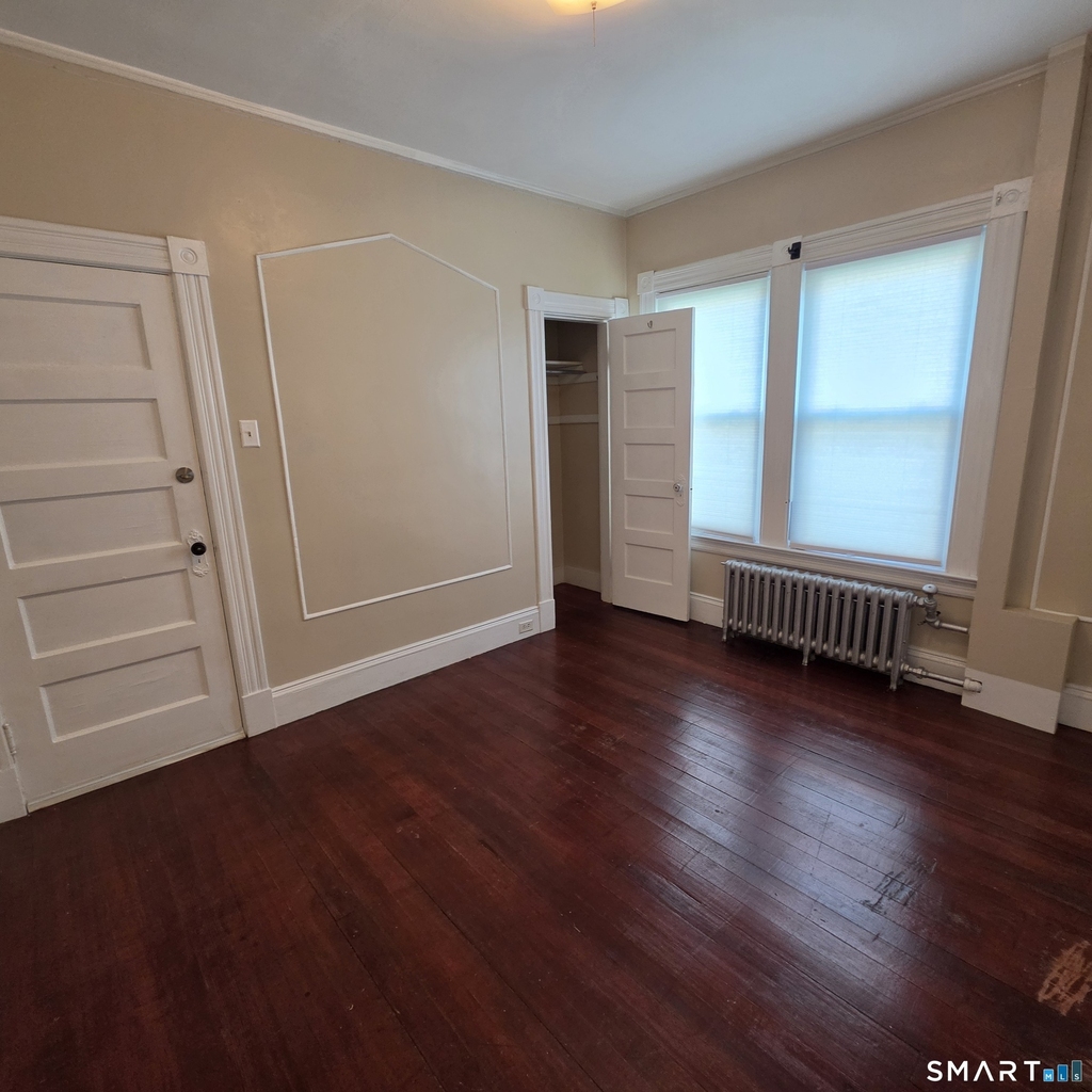 142 Oakland Terrace - Photo 13