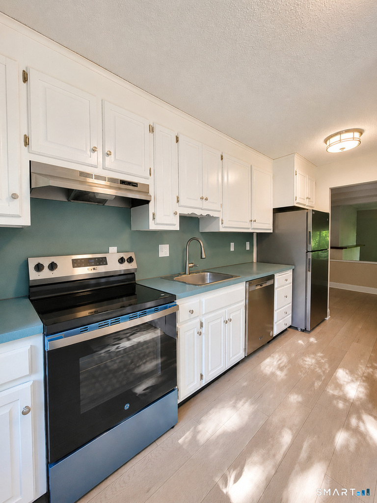 5 Farmington Chase Crescent - Photo 5