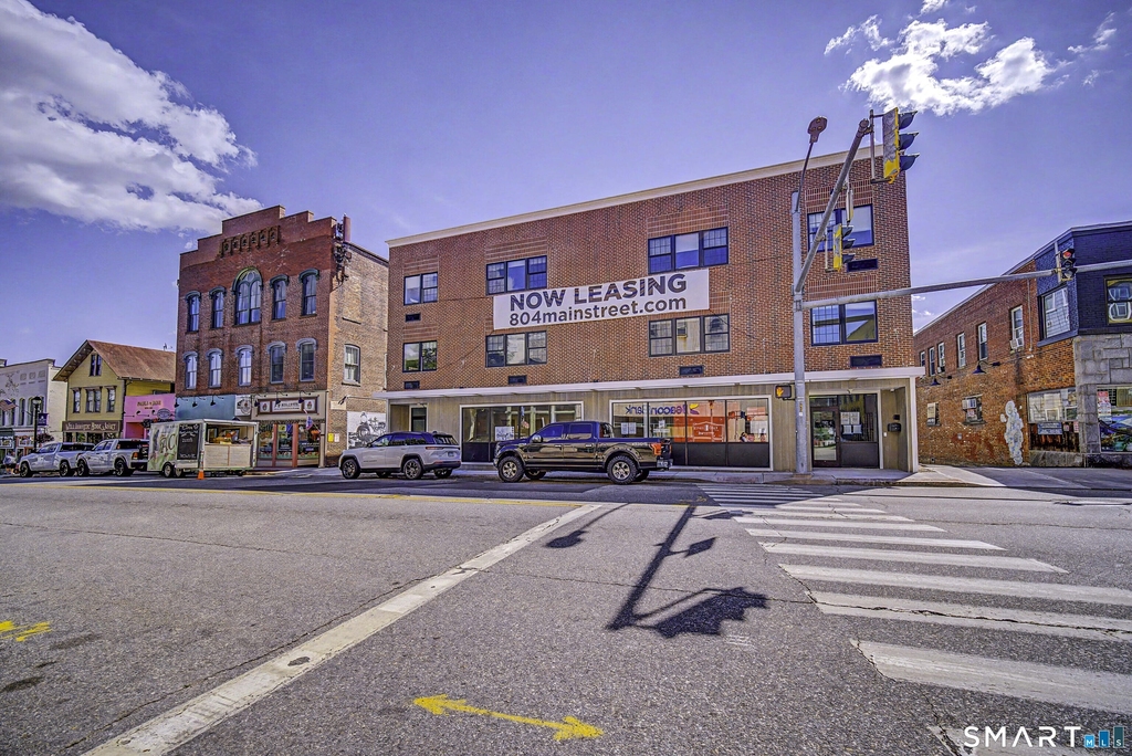 804 Main Street - Photo 0