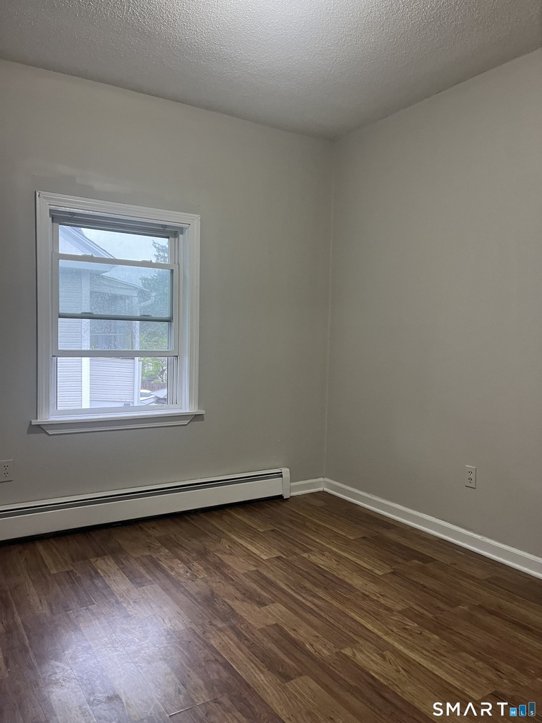 77 Meadow Street - Photo 7
