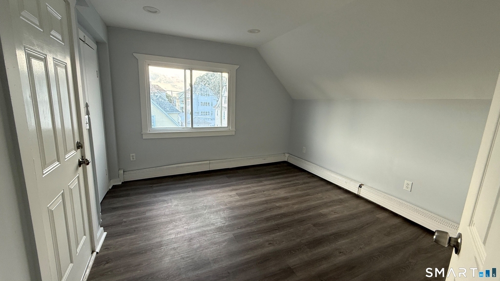 100 Horace Street - Photo 1