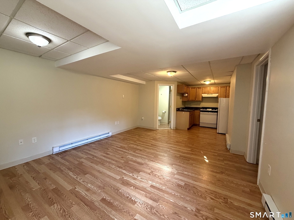 512 Townsend Avenue - Photo 5