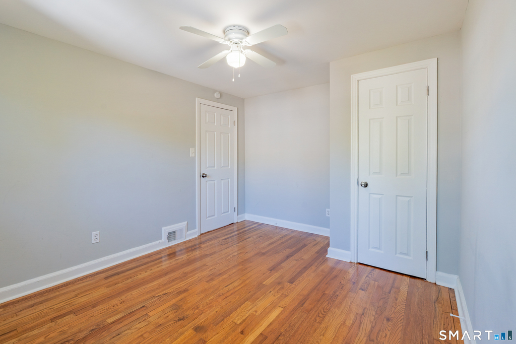 1160-1164 Whitney Avenue - Photo 17