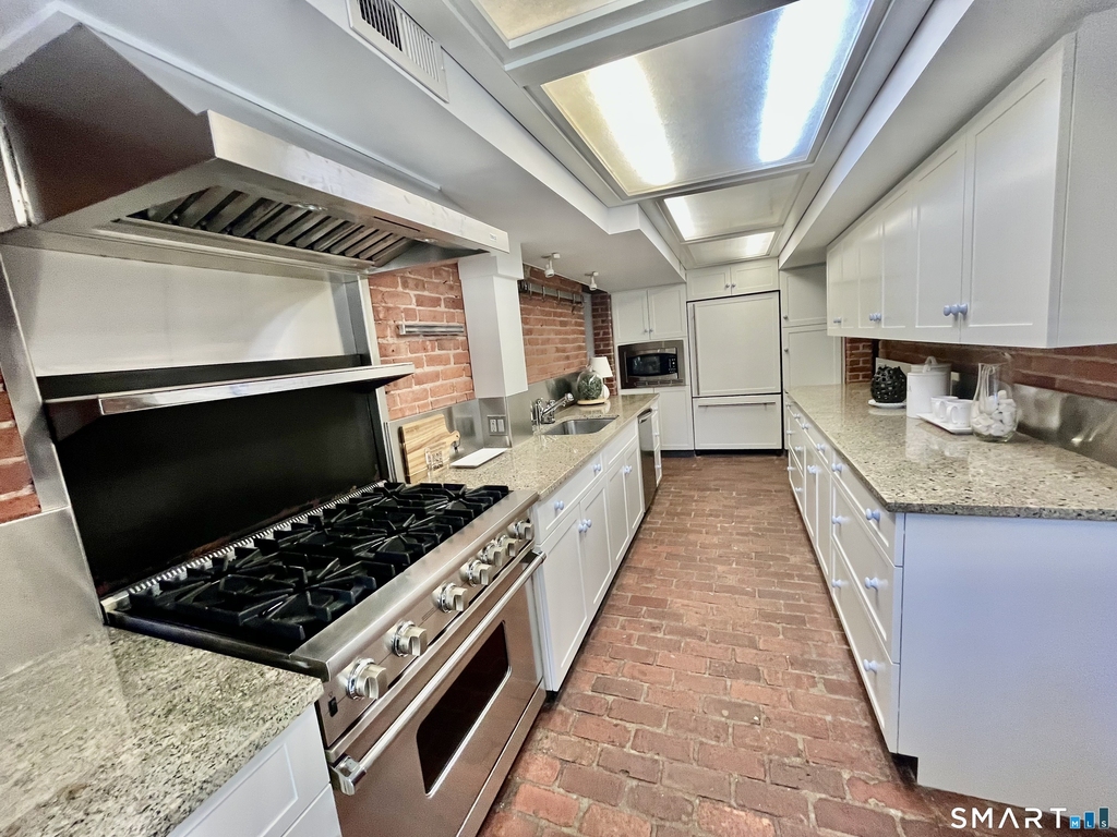 621 Chapel Street - Photo 19