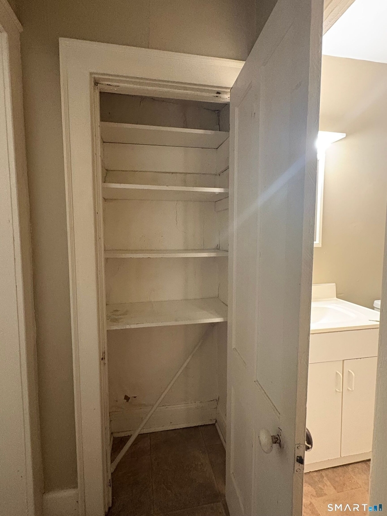 58 Lake Street - Photo 8