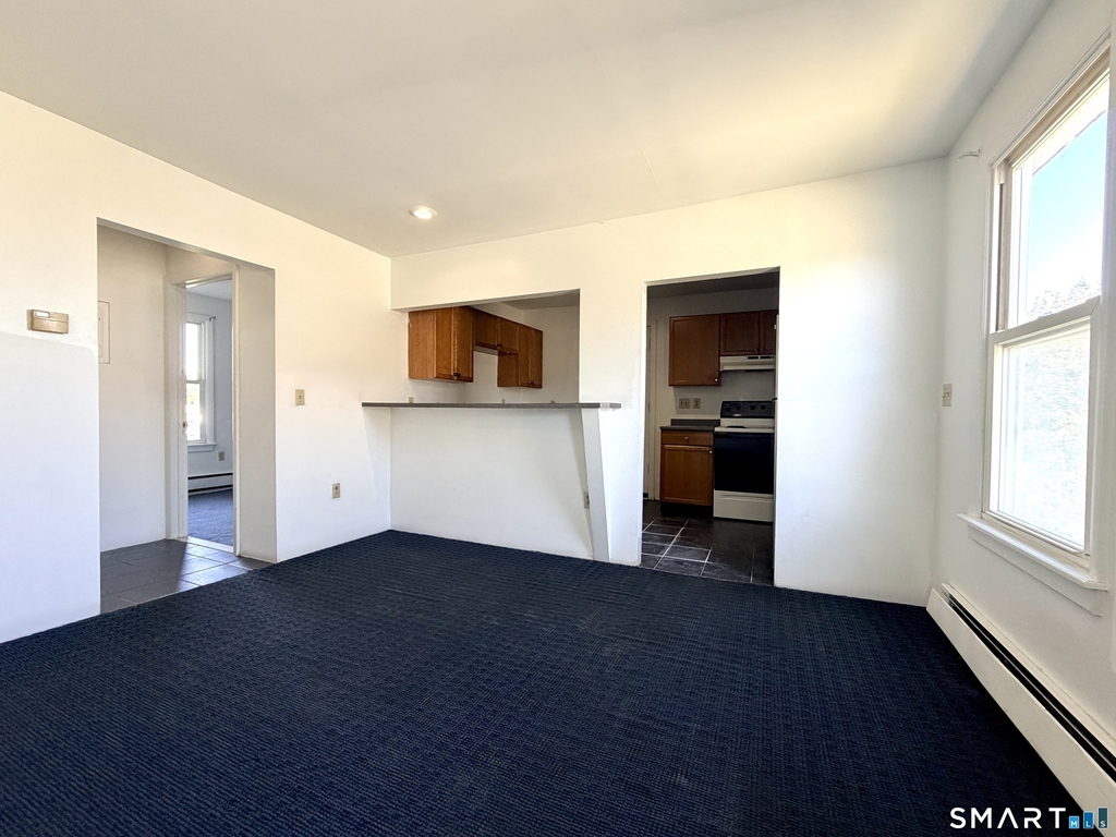 13 Jefferson Avenue - Photo 3