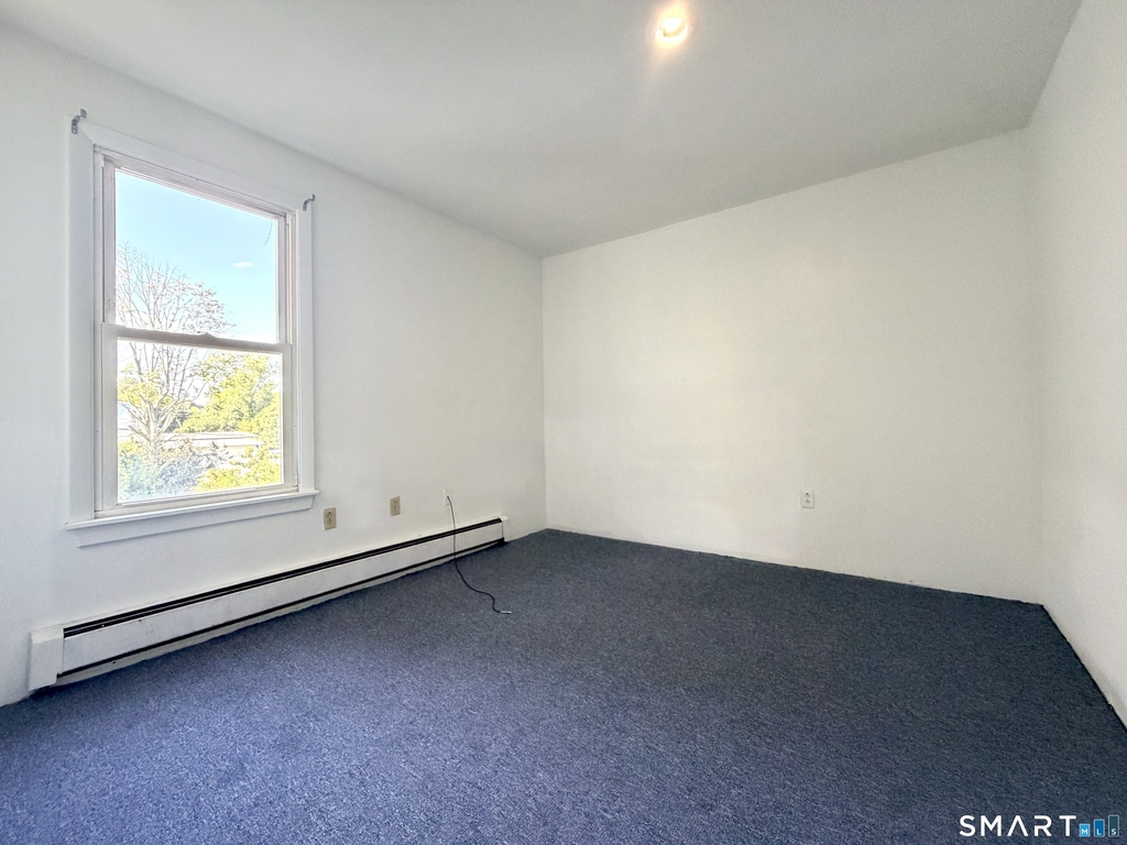 13 Jefferson Avenue - Photo 11