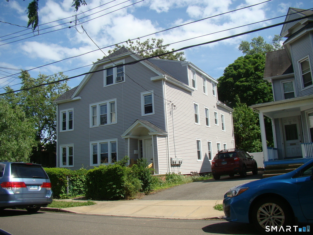 10 Lester Street - Photo 0