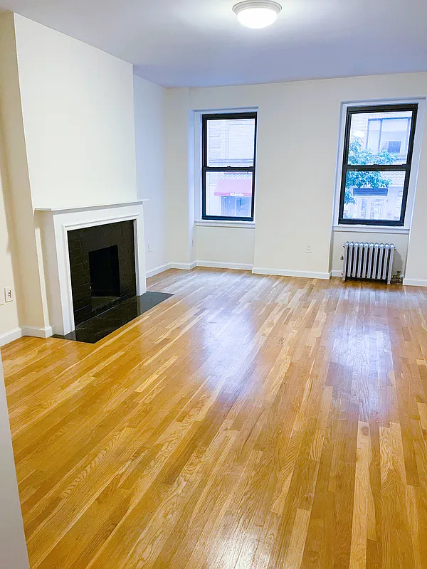 East 84th Street - Photo 0