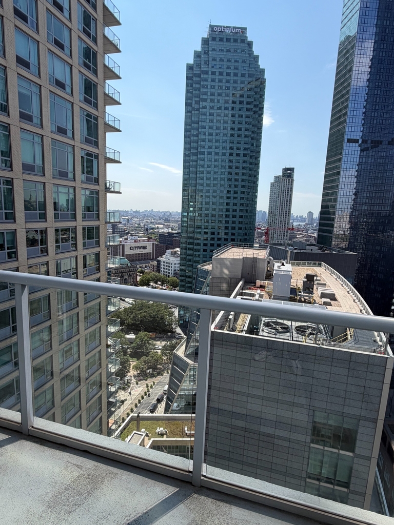 Crescent Street & 43rd Avenue - Photo 9