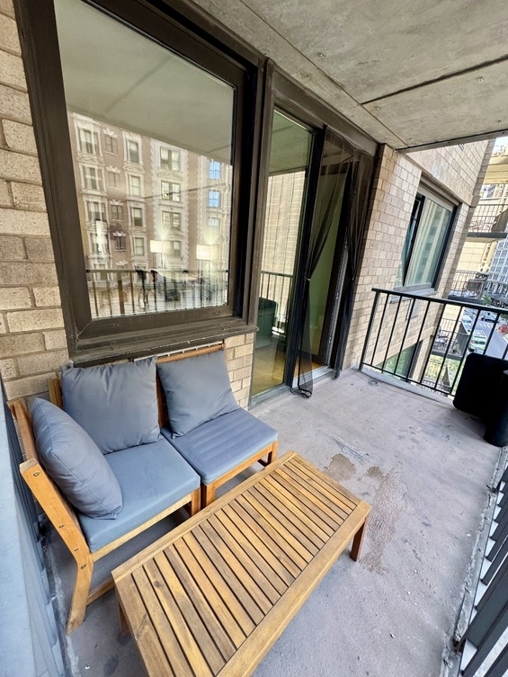 230 West 55th Street - Photo 4