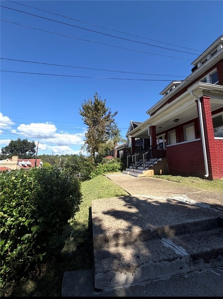 1922-1924 Lincoln Ave Ext - Photo 1
