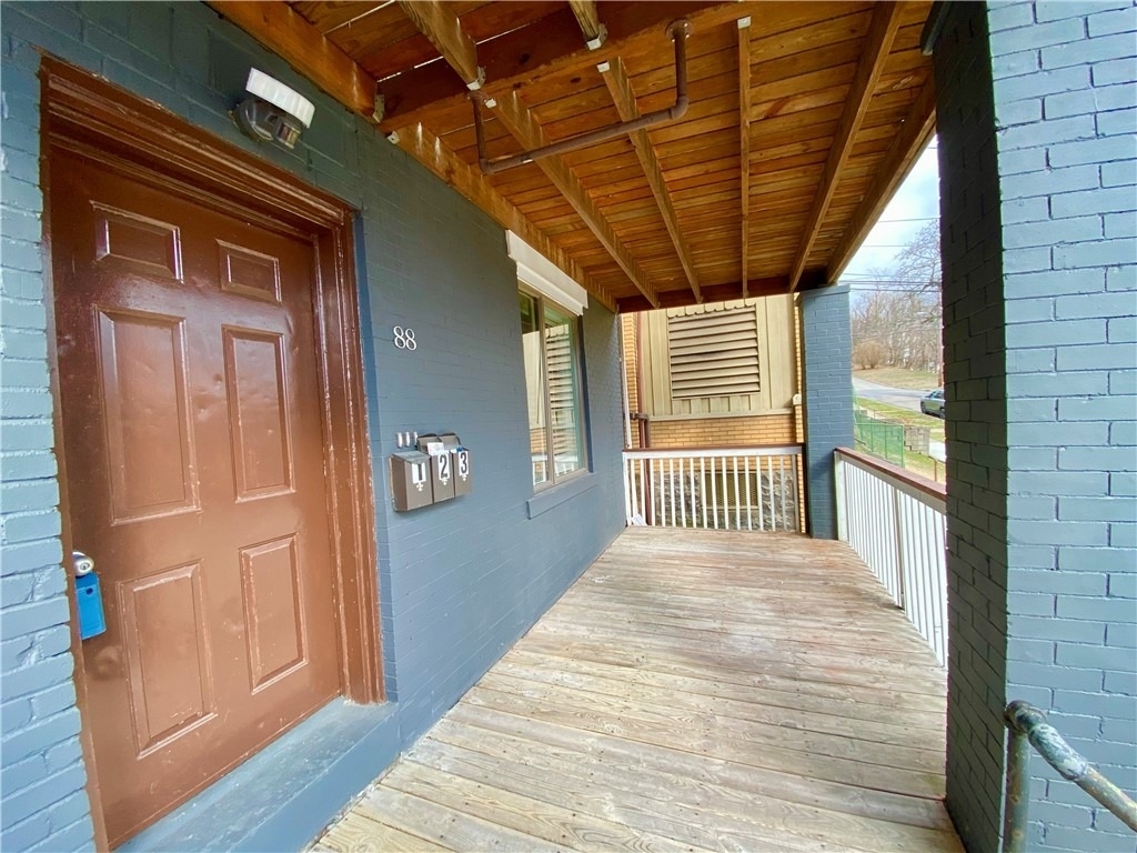 88 Laclede St - Photo 1