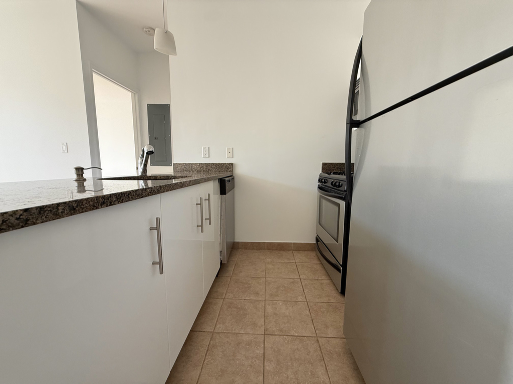 112 4th Avenue - Photo 7