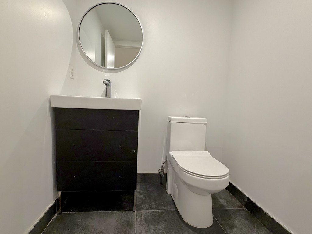 791 Sterling Place - Photo 4