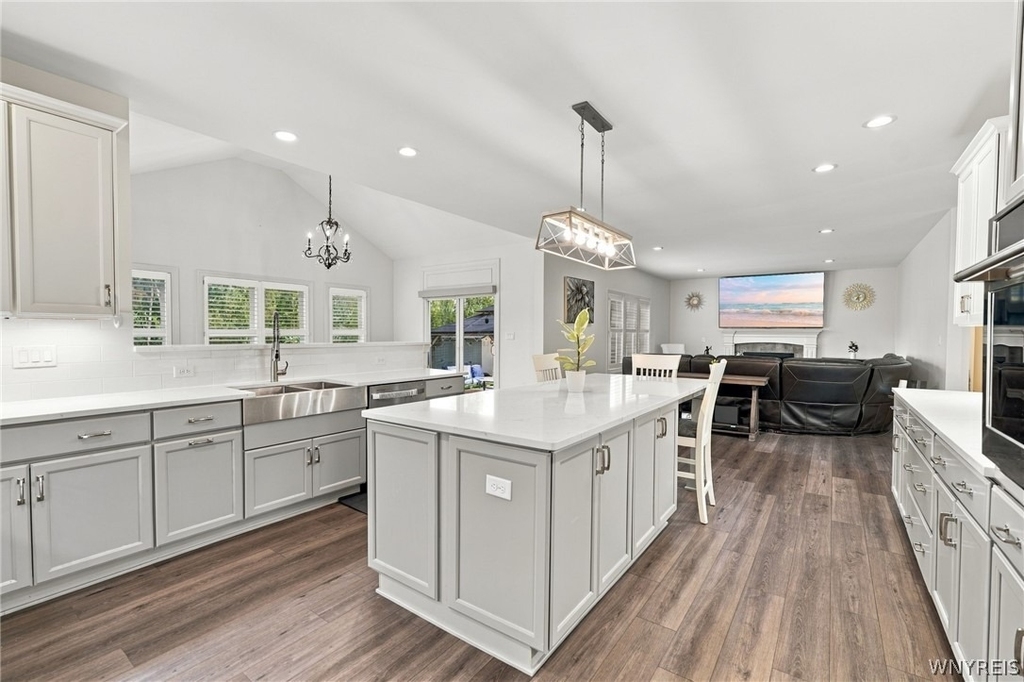 4665 Carlyes Court - Photo 11
