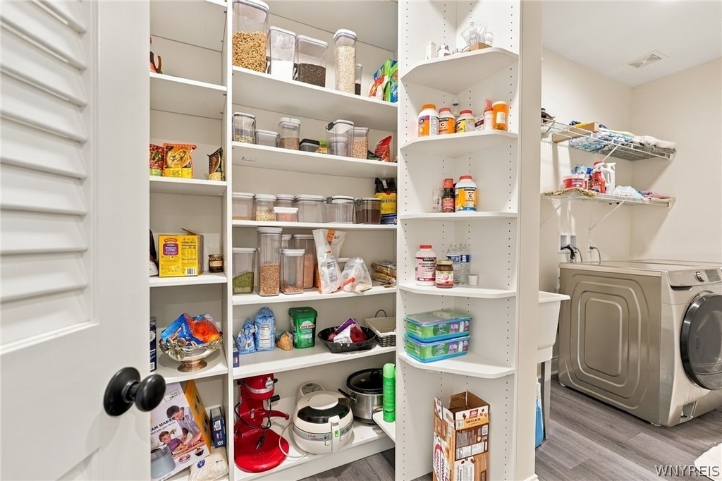 4665 Carlyes Court - Photo 16