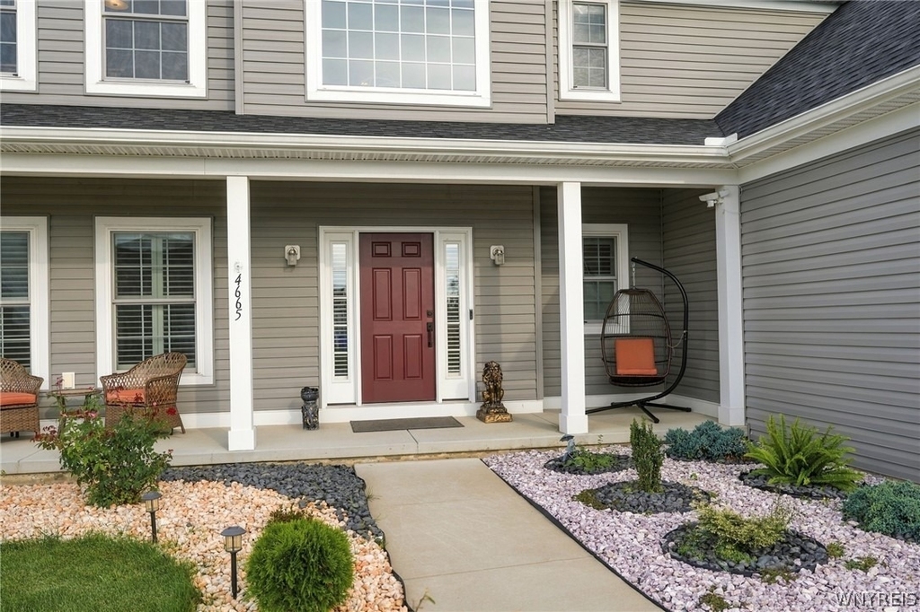 4665 Carlyes Court - Photo 1
