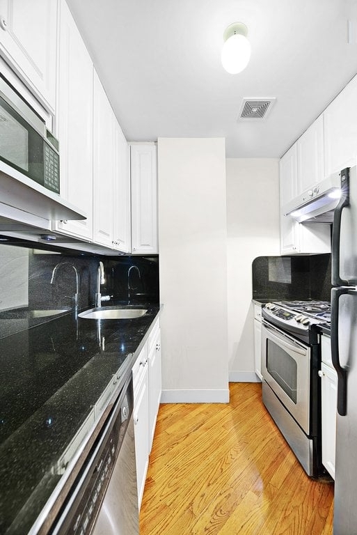 West 54th Street - Photo 0