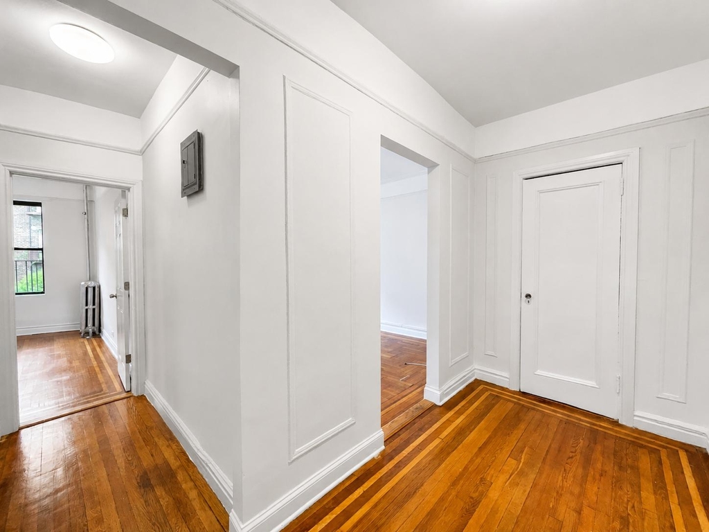 108 Park Terrace East - Photo 4