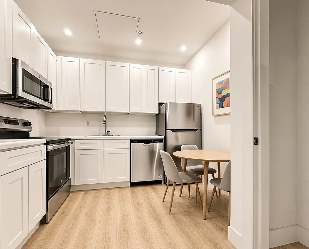 248 West 35th Street - Photo 1