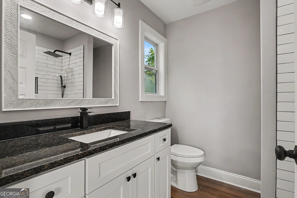 520 Vineyard Road - Photo 16