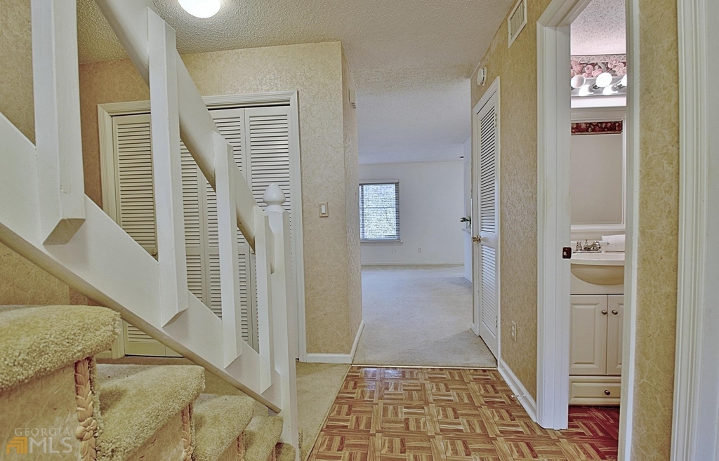 72 Cobblestone Creek - Photo 12