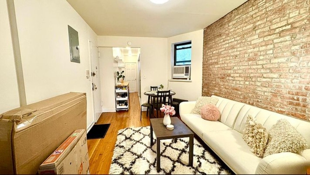 420 East 83rd Street - Photo 1