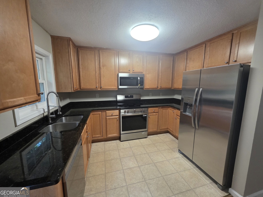 402 Hip Pocket Road - Photo 1