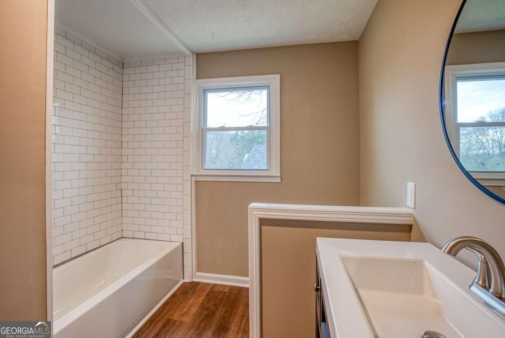 1740 Bold Springs Road - Photo 18