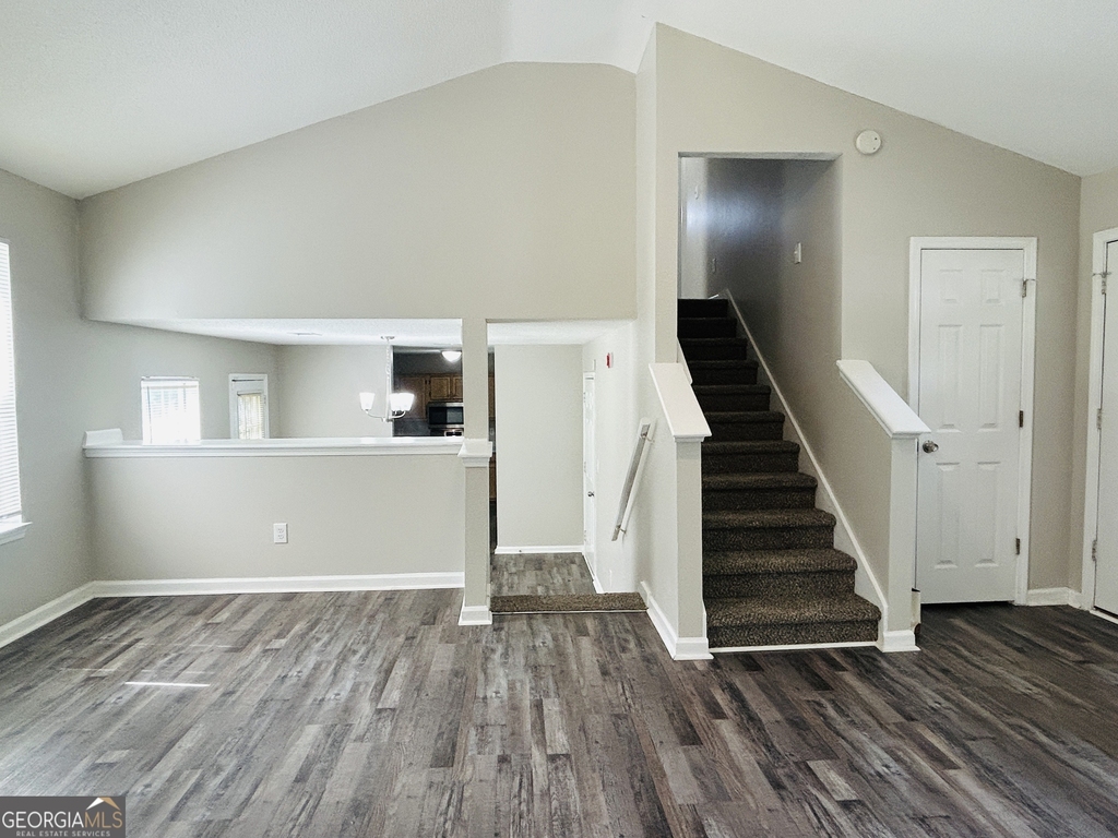 7018 New Dale Road - Photo 7