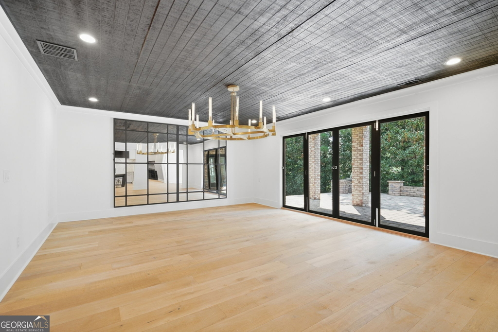 808 Adler Court - Photo 43