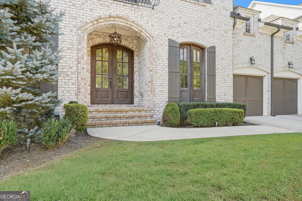 808 Adler Court - Photo 1