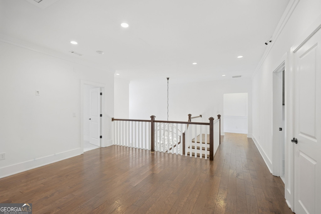 808 Adler Court - Photo 30