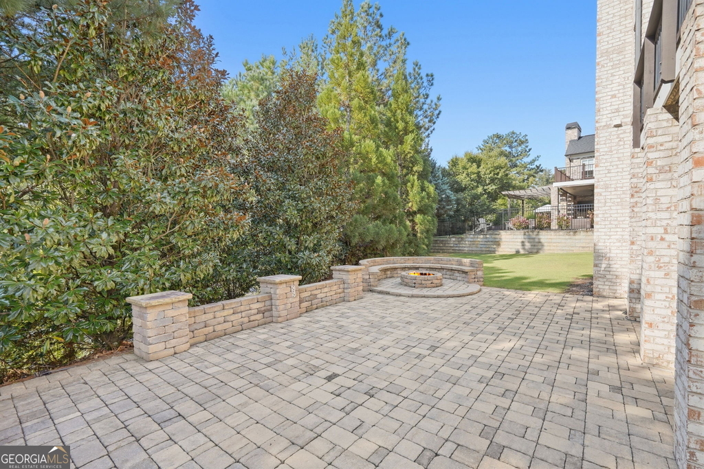 808 Adler Court - Photo 52