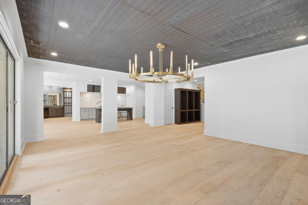 808 Adler Court - Photo 41