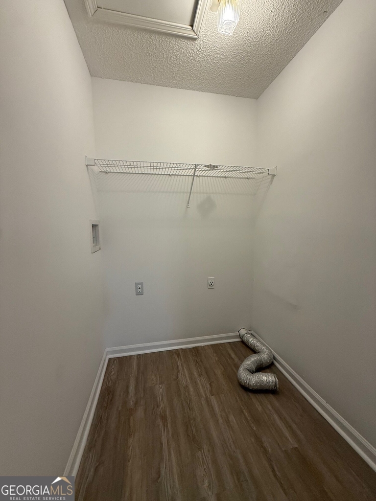 320 Ridgewood Avenue - Photo 8