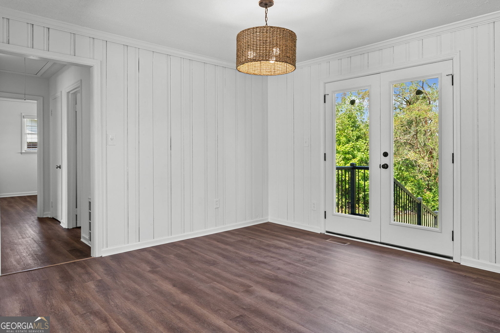 215 Lagrange Street - Photo 9