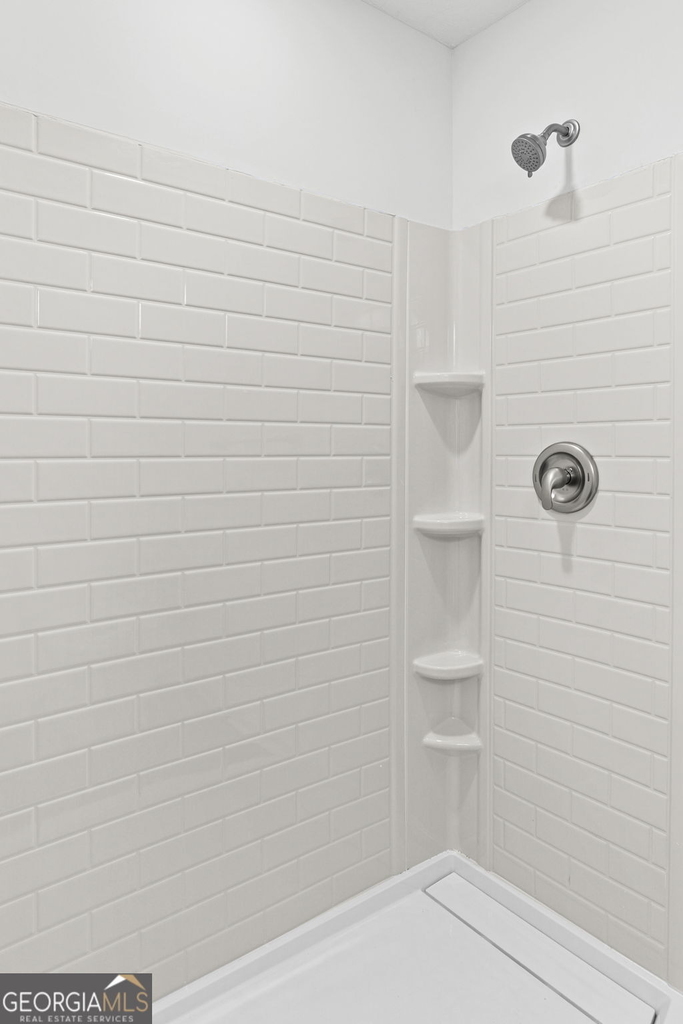 215 Lagrange Street - Photo 21
