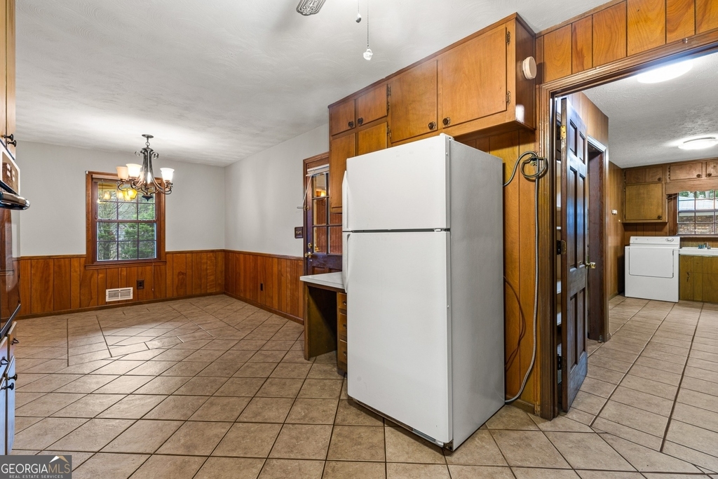 3345 Canary Lake Drive - Photo 4