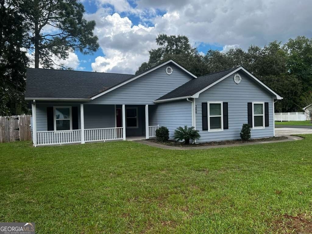 200 Chestnut Court - Photo 0