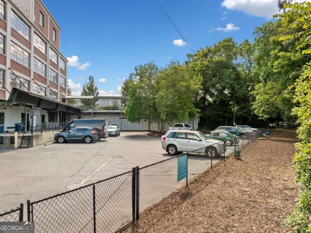 881 Memorial Drive Se - Photo 52