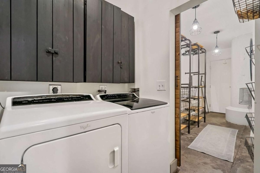 881 Memorial Drive Se - Photo 34