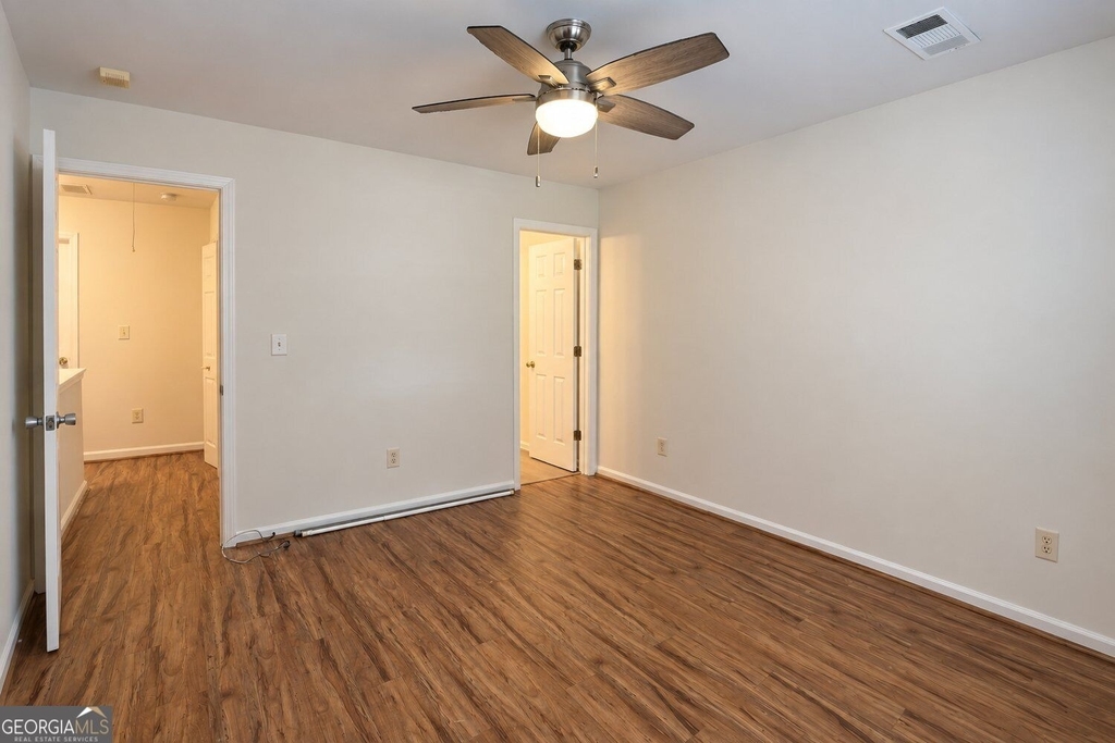 1503 Cove Creek Circle - Photo 14