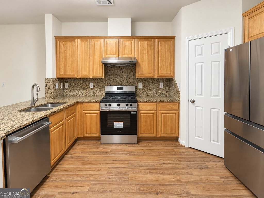 1503 Cove Creek Circle - Photo 4