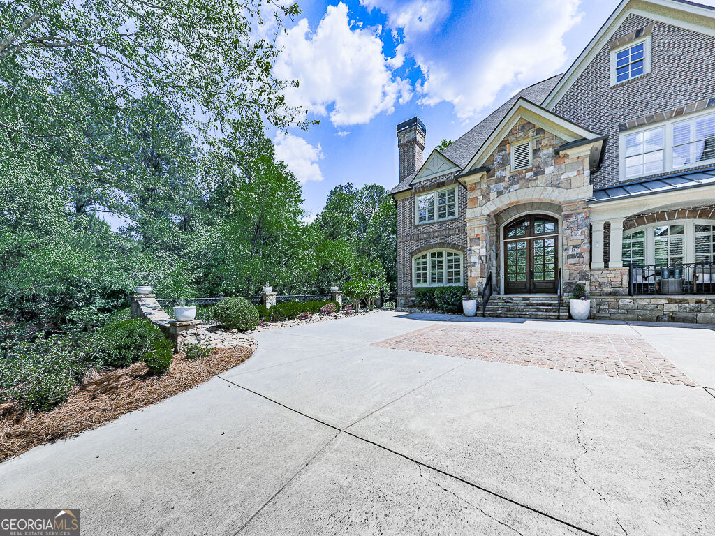 6327 Howell Cobb Court - Photo 1