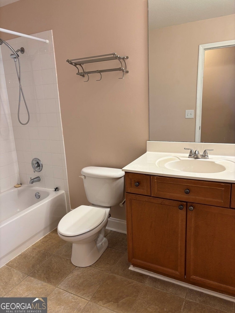 750 Dalrymple Road - Photo 8