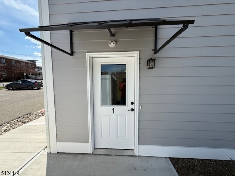 237 Main St - Photo 7